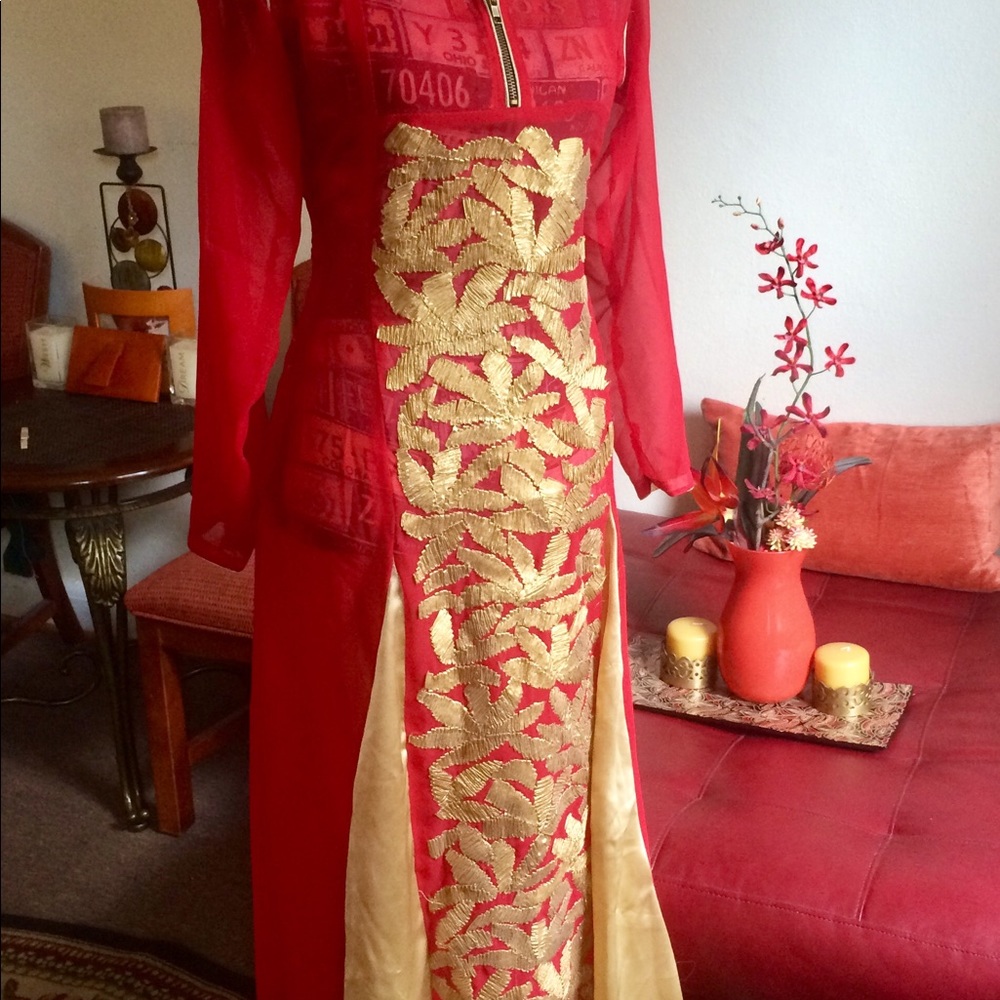 Red and Gold Embroidered Women's Dress - Picture 8 of 9